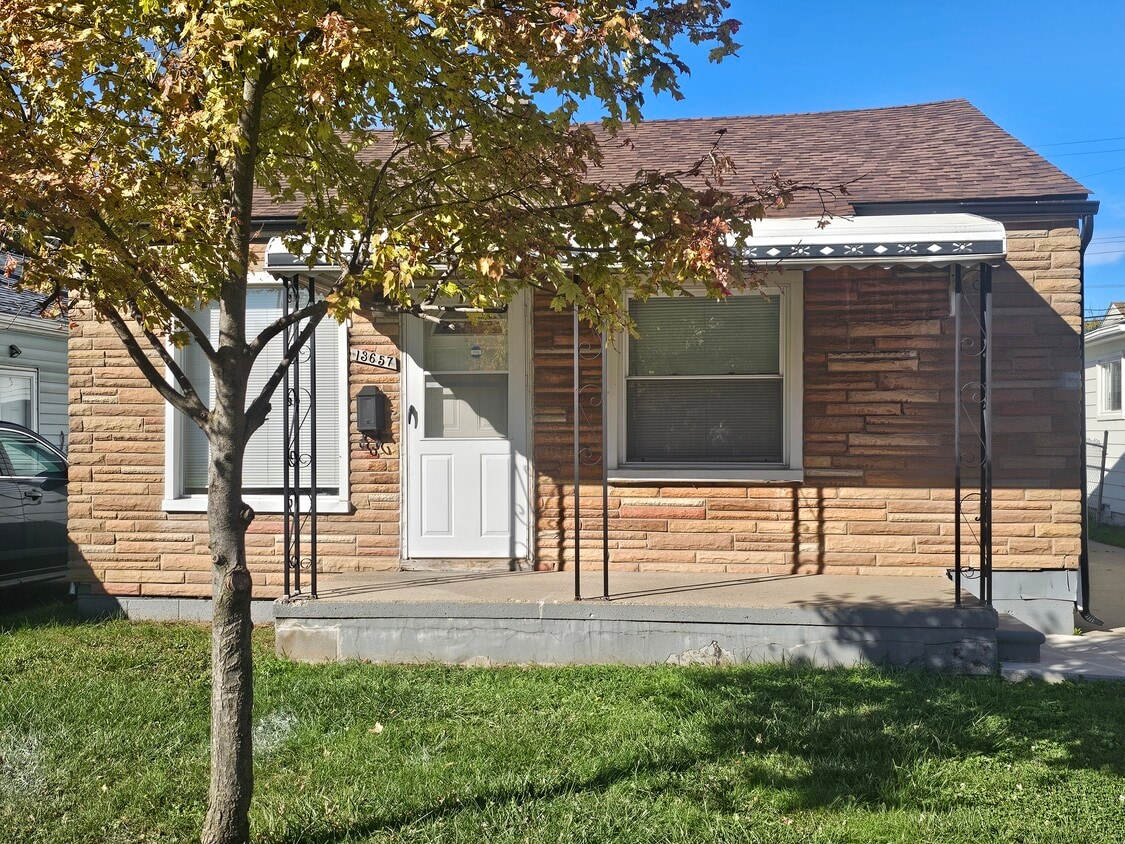 13657 Marshall Ave, Warren, MI 48089 - House Rental in Warren, MI ...