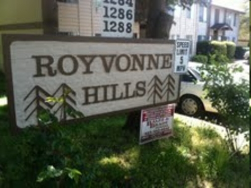 Foto del edificio - Royvonne Hills  Apartments