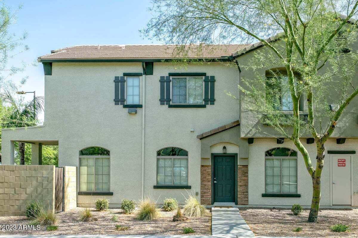 Foto principal - 2727 N Price Rd