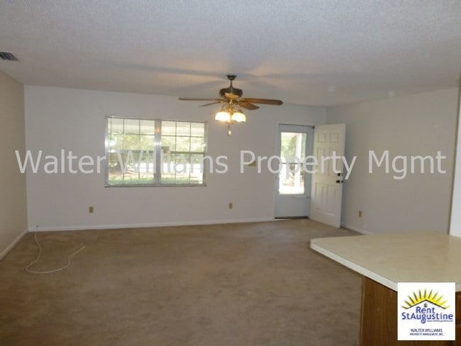 Building Photo - 2871 Varella Ave