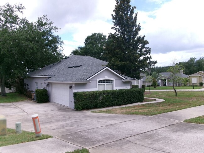 Photo - 12415 Lake Valley Dr. House