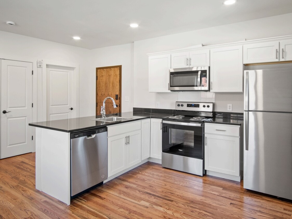 Primary Photo - Graham Apartments