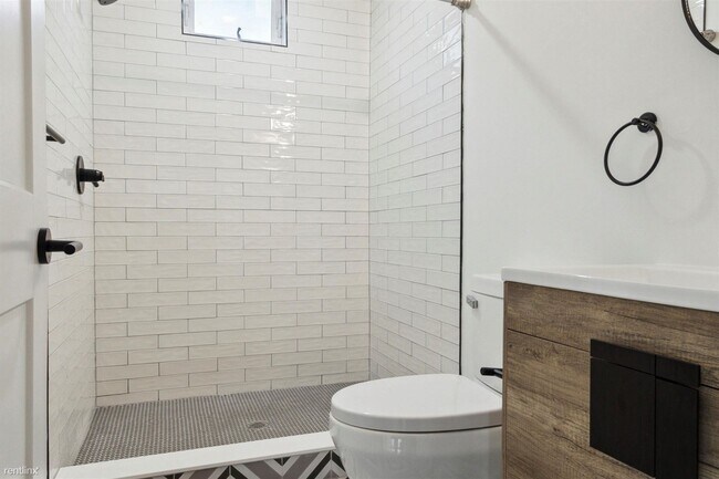 Building Photo - 3 br, 3 bath Duplex - 1533 N Sydenham ST U...