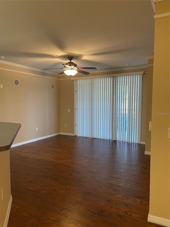 Building Photo - 3250 Corona Village Way