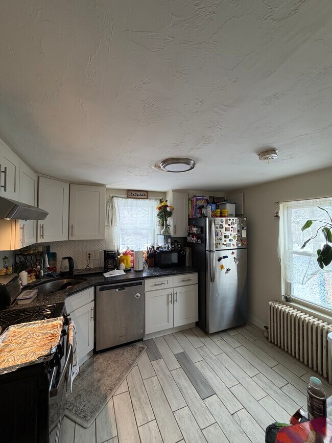 Foto del edificio - 66 Pleasant St