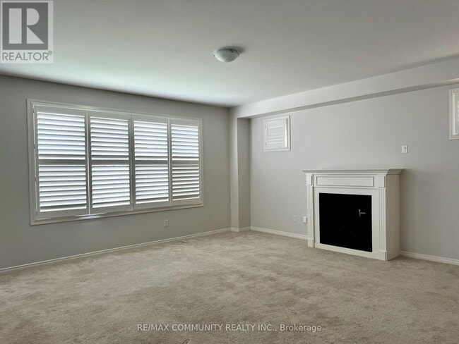 Building Photo - 2538 Stallion Dr