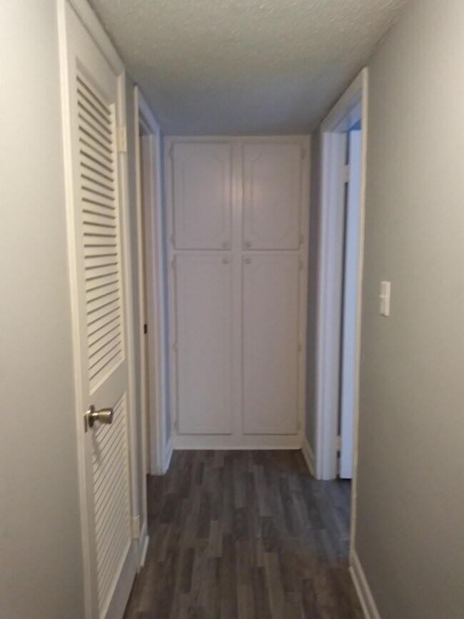 100 Regal Flats Drive Unit 424, Andalusia, AL 36421 Room for Rent in