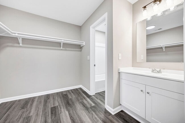 Interior Photo - Gleneagle Apartment Homes