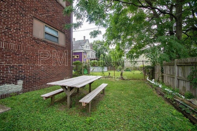 Building Photo - 2060 N Delaware St