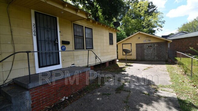 Foto del edificio - 2766 Seneca St