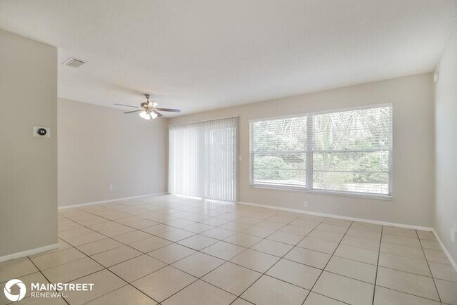 Building Photo - 131 CARRIAGE HILL, CASSELBERRY, FL 32707