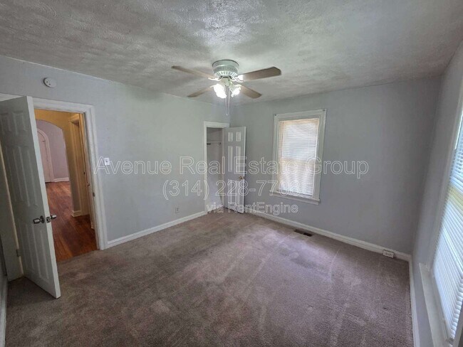 Foto del edificio - 5361 Wilborn Dr