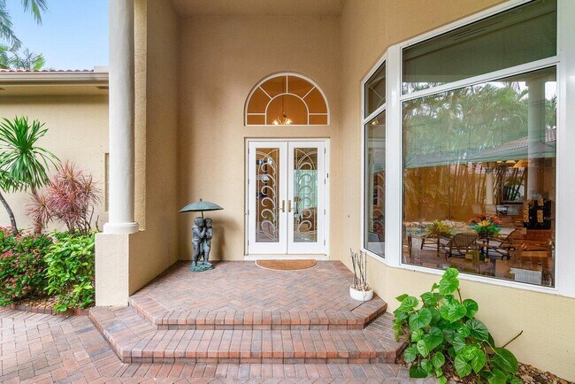 Building Photo - 128 Grand Palm Way
