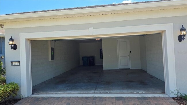 Building Photo - 13925 Destin Bch Ln