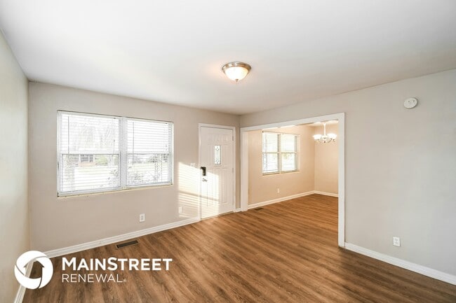 Building Photo - 6418 Ballejo Ct N