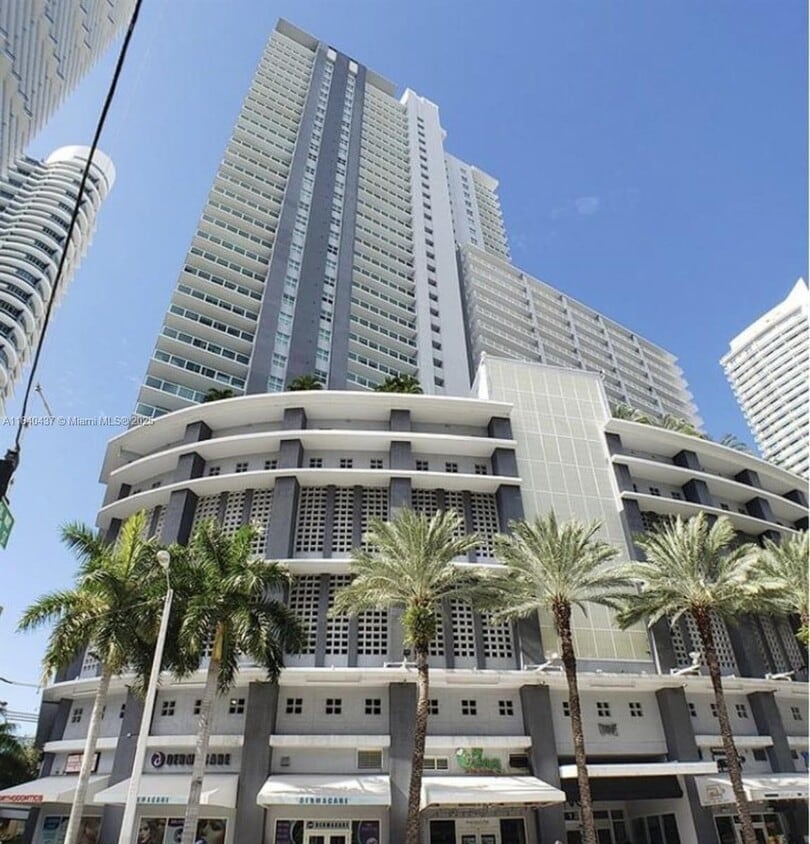 Primary Photo - 1250 S Miami Ave