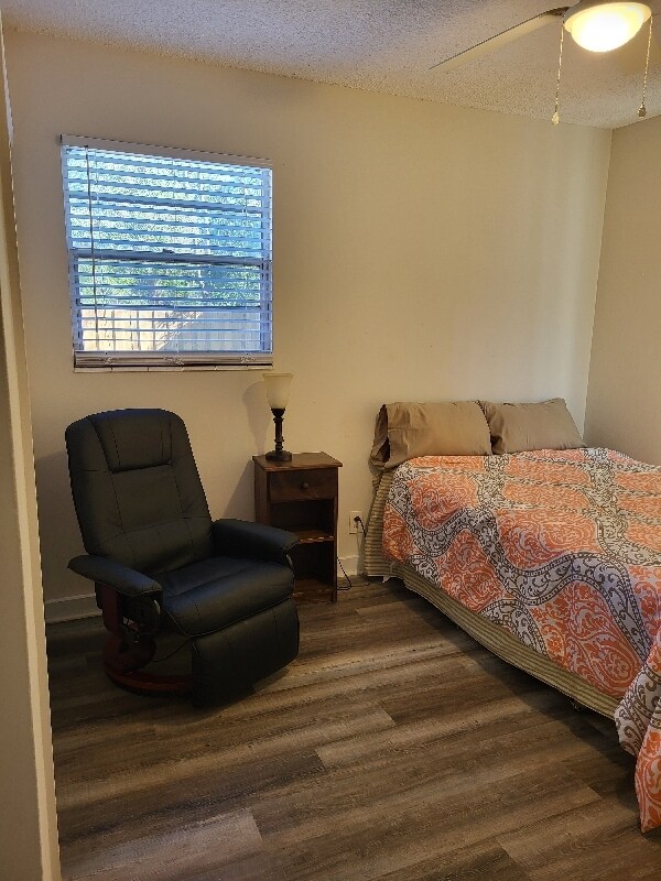 Foto del edificio - 7086 Queen of Hearts Ct