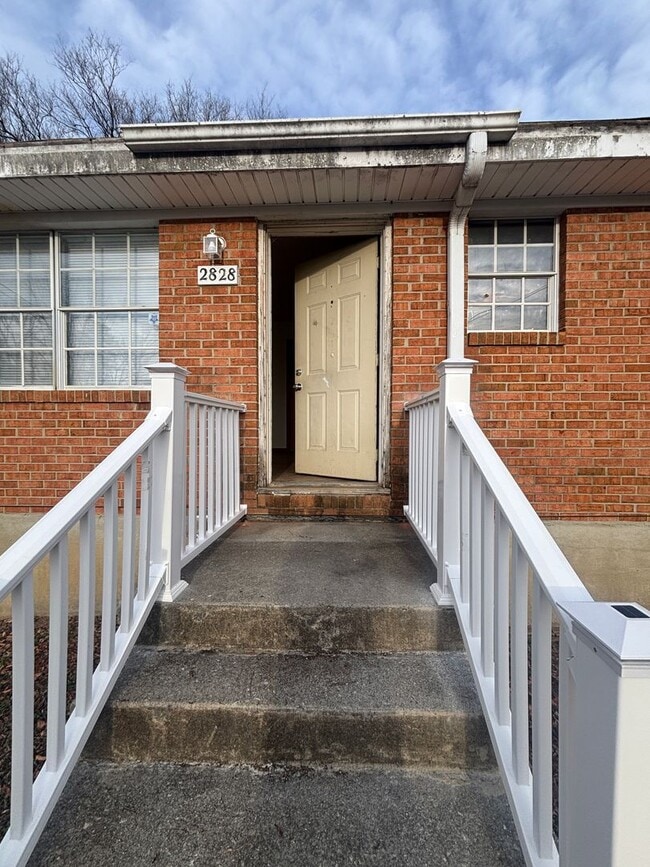 Building Photo - Idlewild Property