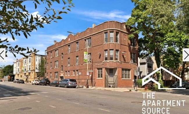 Photo - 2842 W Augusta Blvd Apartment