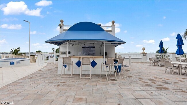 Foto del edificio - 2743 First St