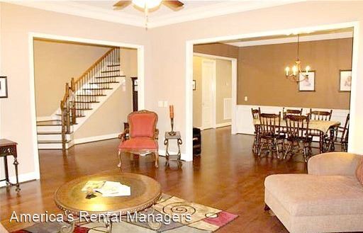 Building Photo - 3 br, 2.5 bath House - 509 Rosebury Road