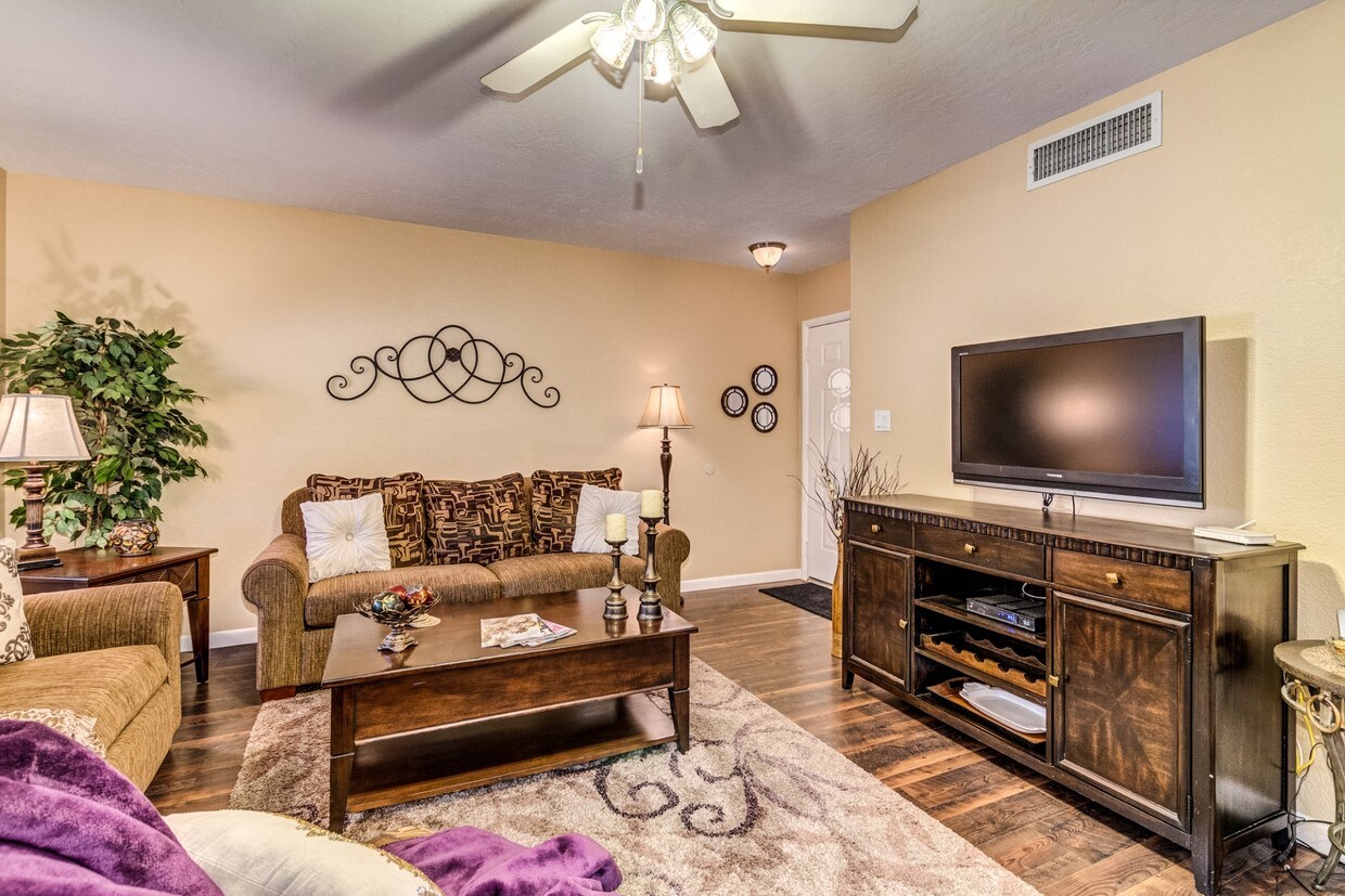 Foto principal - 5230 E Brown Rd