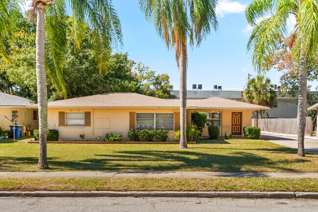 Foto del edificio - 24 N Hillcrest Ave
