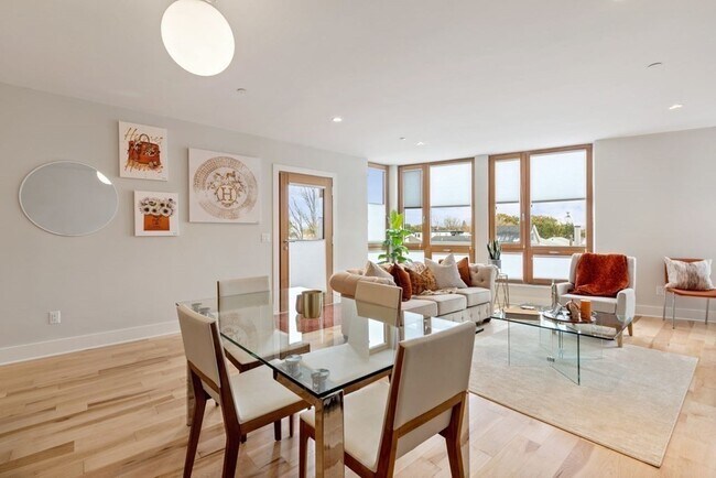 Foto del edificio - 240 Salem St