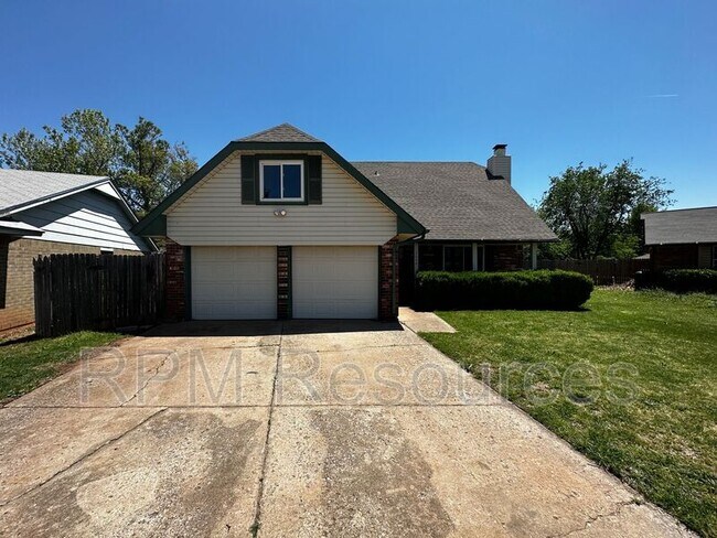 Photo - 1000 Juno Cir House