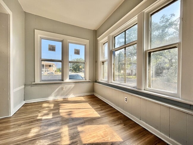 Foto del edificio - 2513 Sanford St