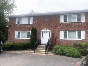 Building Photo - 27 N Rte 303