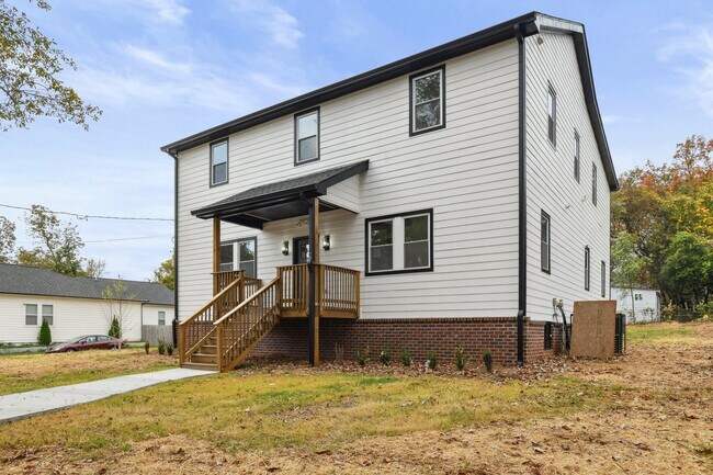 Foto del edificio - 190 Adair Ave SE