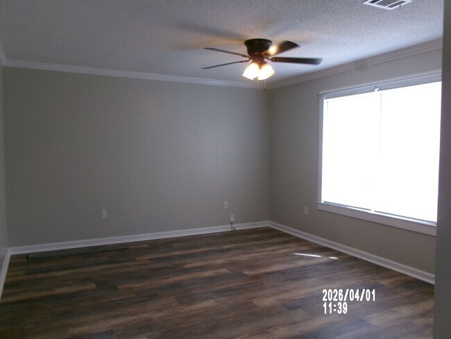 Foto del edificio - 3BR/1.5BA Single Family Home in Pascagoula.  Rent $1,200