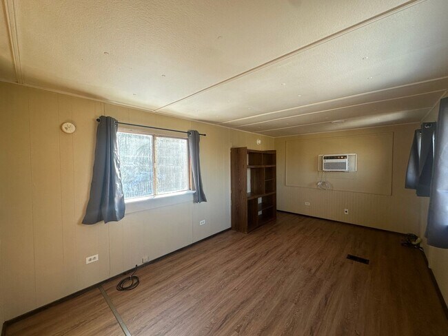 Foto del edificio - 1 Bedroom 1 Bathroom Mobile Home located in Aztec, NM available to rent
