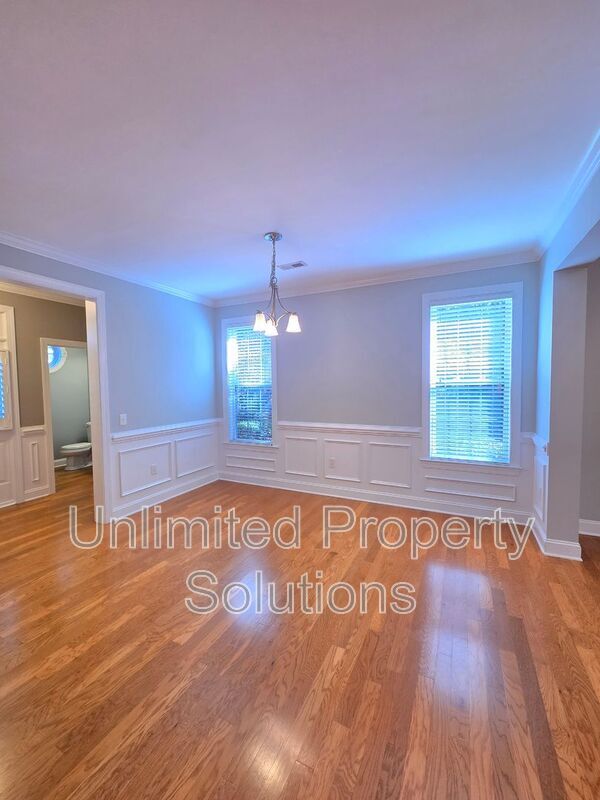 Foto del edificio - 4838 Whitner Dr
