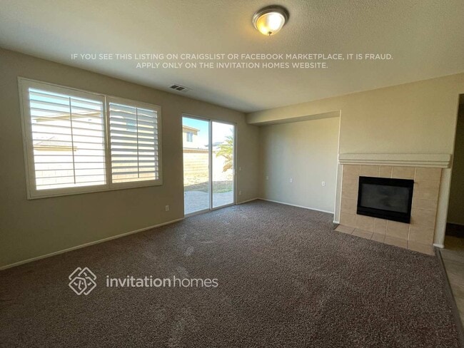 Foto del edificio - 5815 W Ave J 12