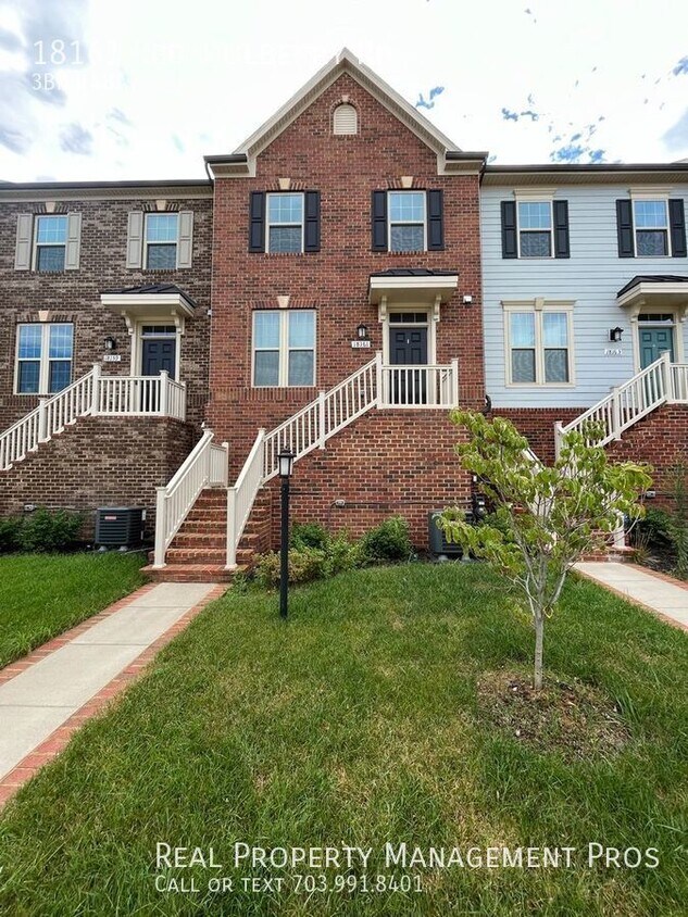 18161 Red Mulberry Rd, Dumfries, VA 22026 Townhome Rentals in