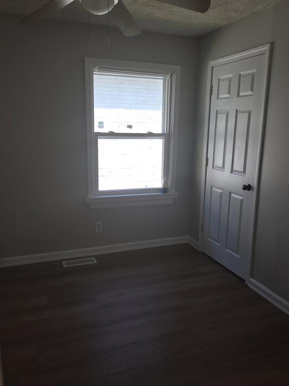Foto del edificio - 909 N Brady St