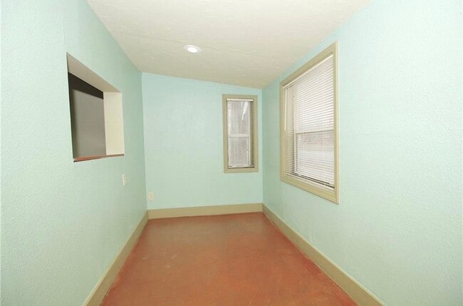 Foto del edificio - 301 S 3rd St