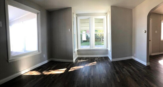 Foto del edificio - 609 Blackhawk St