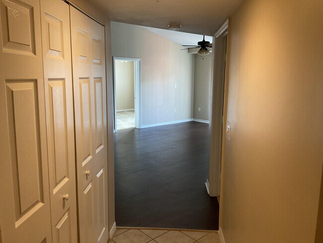 Foto del edificio - 4175 N Haverhill Rd
