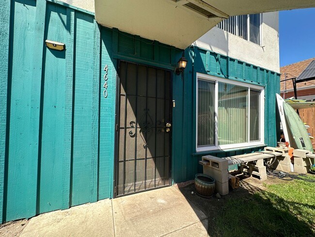 Foto del edificio - 4638-40.5 36th St