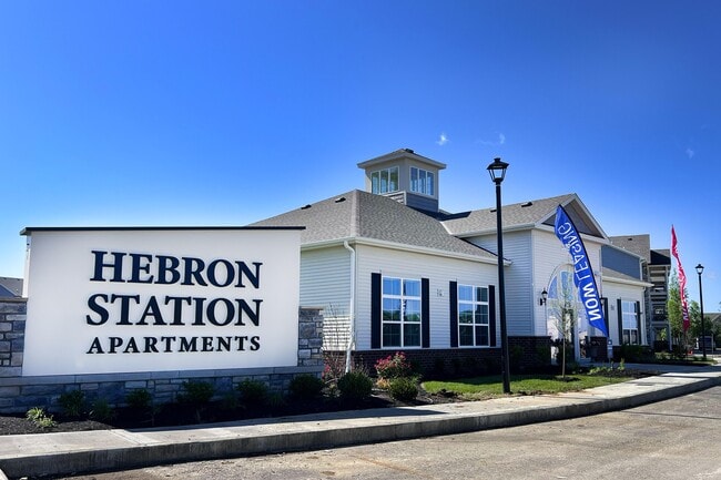 Building Photo - Hebron Station