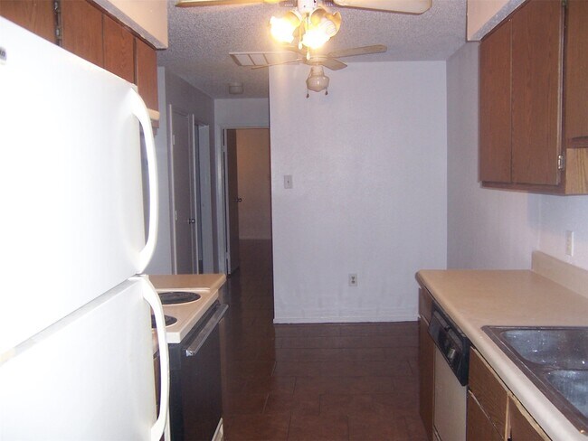 Foto del edificio - 5511 Cripple Brook Ct