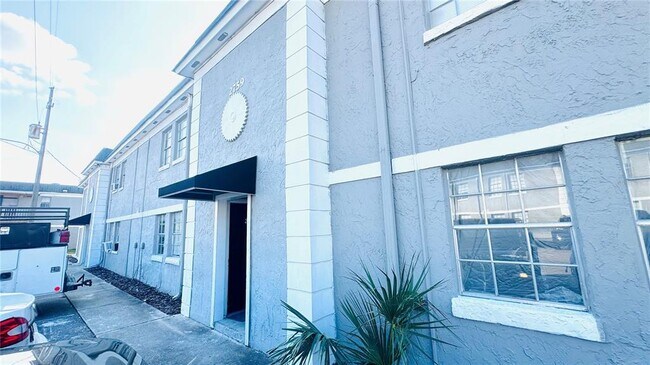 Foto del edificio - 2759 L B McLeod Rd