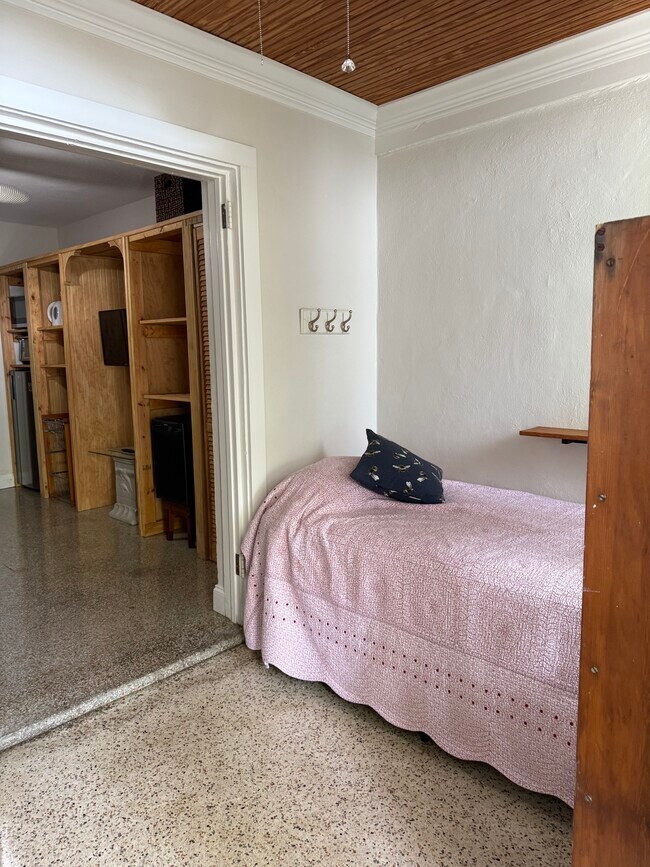 Foto del edificio - 1505 White St