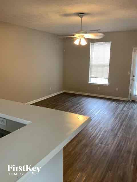 Building Photo - 6087 Camden Forrest Dr