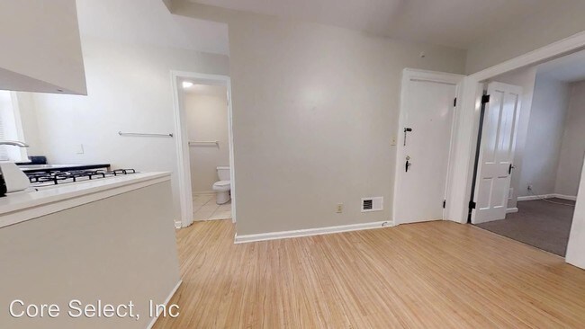 Building Photo - 1567 Highland St