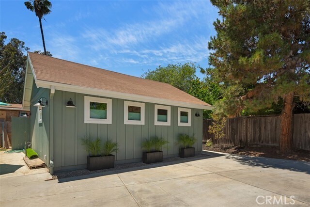 Foto principal - 31661 Lobo St