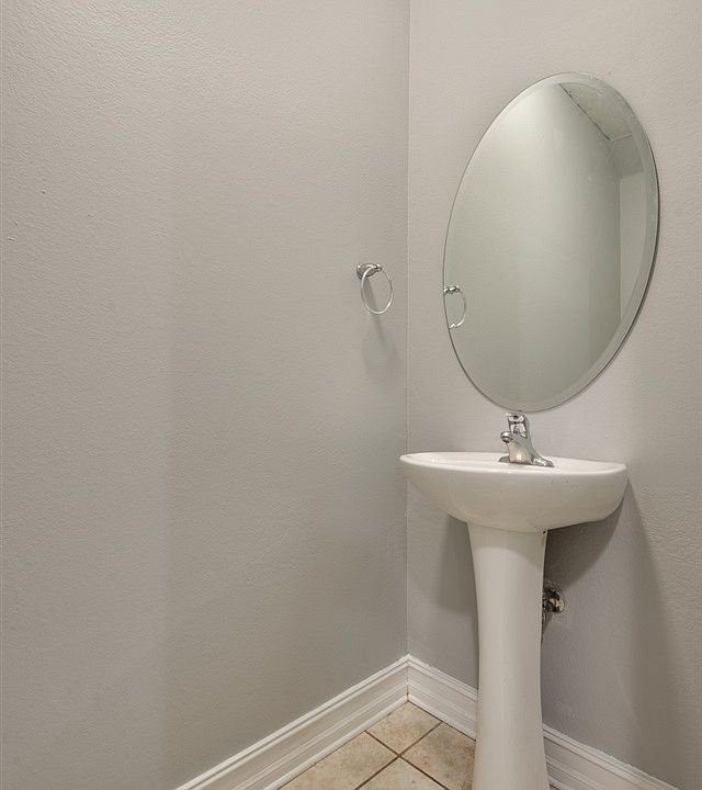 Foto del edificio - 1553 Crescent Hills Dr